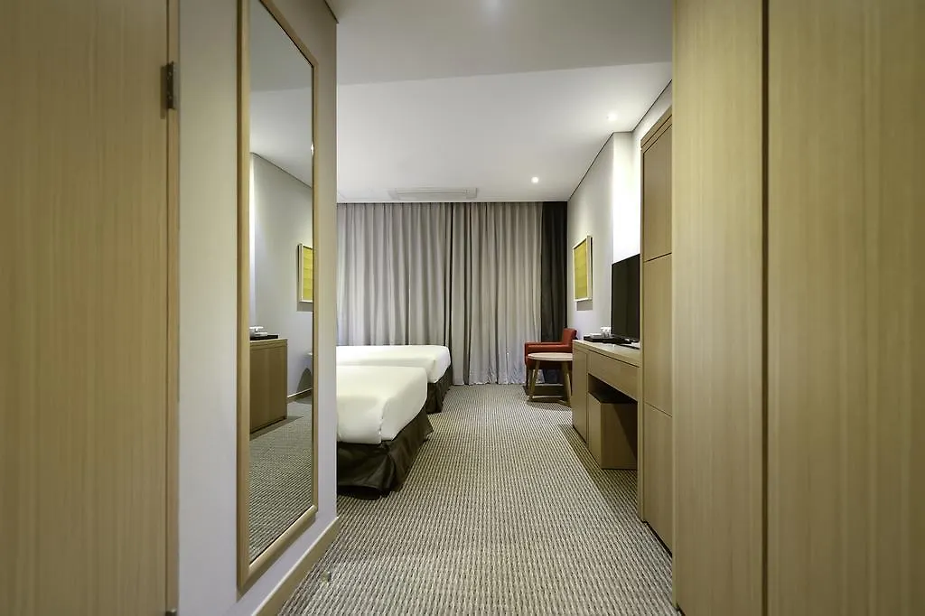 Hotel New Oriental Myeongdong Seul 3*,