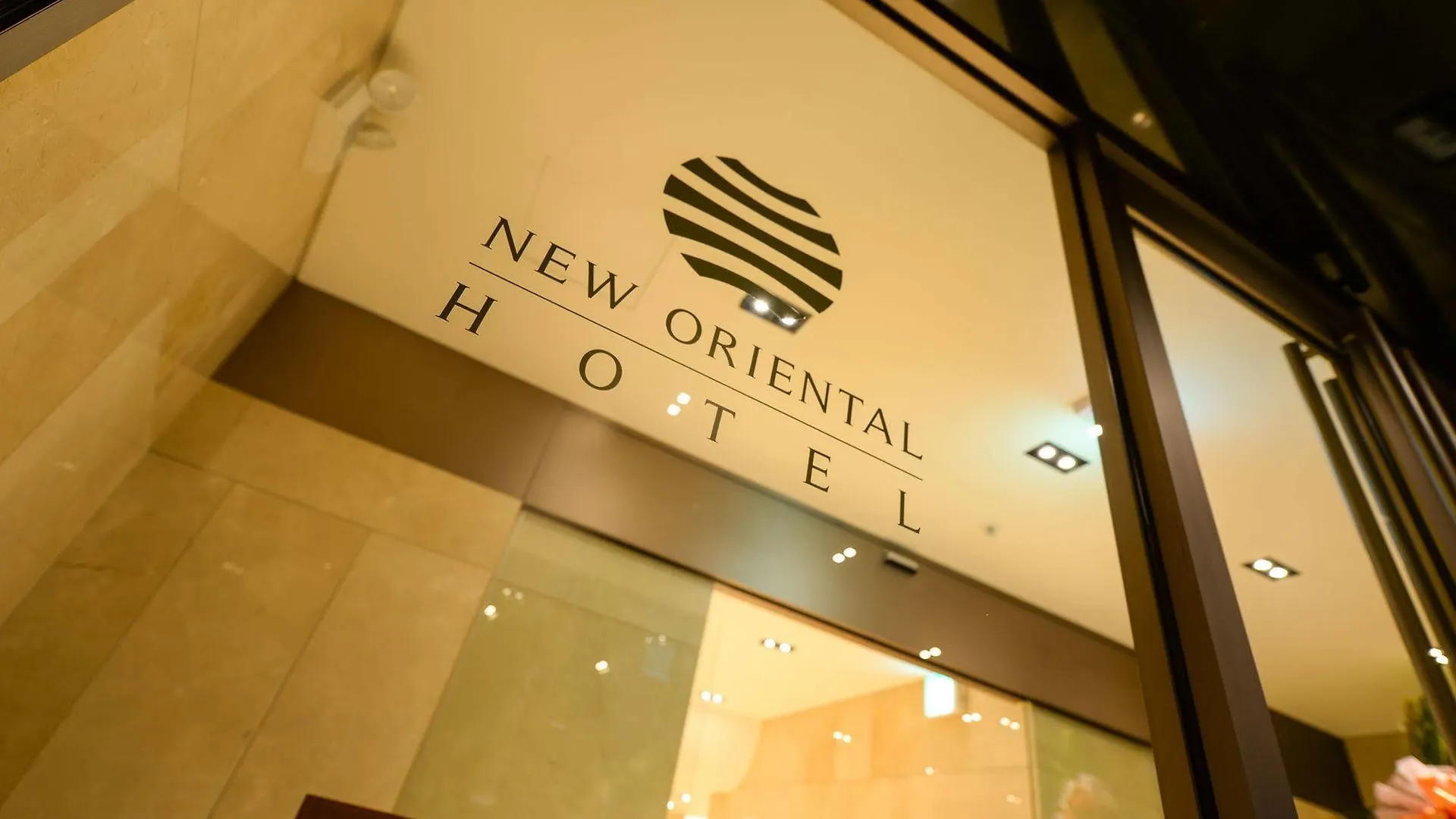 Hotel New Oriental Myeongdong Seul 3*,